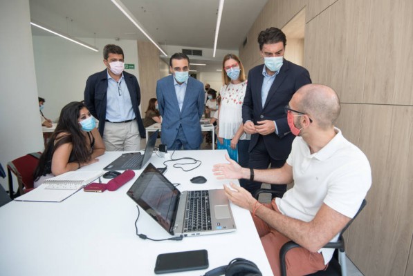 Alicante capta a Telefónica para impulsar proyectos de emprendimiento digital