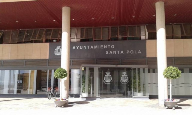 Sanidad empieza mañana a realizar pruebas a a los clientes de la discoteca de Santa Pola del brote de la covid-19
