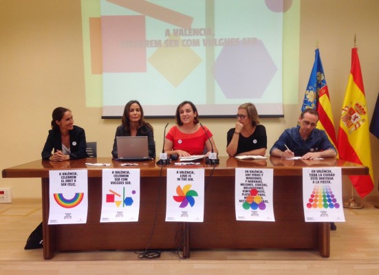 Ladies&Gentlemen conjuga el verbo 'amar' con la campaña 'València, ciutat orgullosa de l'orgull' 