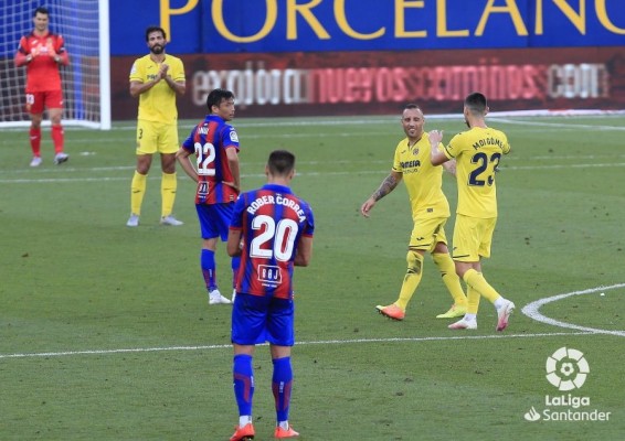 (4-0) El Villarreal doblega al Eibar en el adiós de Bruno y Cazorla