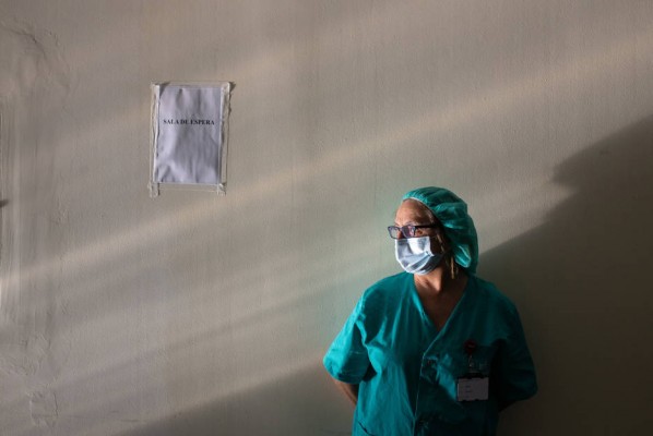 Un documental homenajea a los trabajadores que han estado en primera línea durante la pandemia