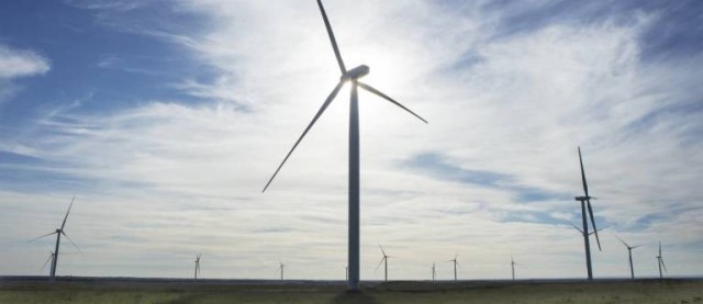 Economía autoriza al parque eólico de Cofrentes a vender la energía renovable
