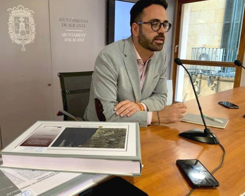 El edil de Urbanismo, Adrián Santos Pérez. - 