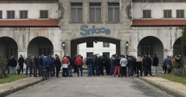 Los administradores de Sniace siguen a la espera de ofertas por el grupo