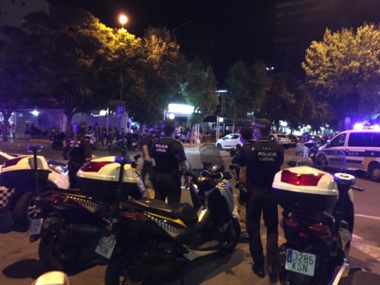 Alicante intensifica los controles en las zonas de ocio por el uso de la mascarilla obligatoria