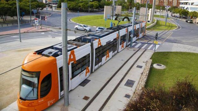 El tranvía de Alicante recupera pasaje con 493.000 viajeros en el mes de junio