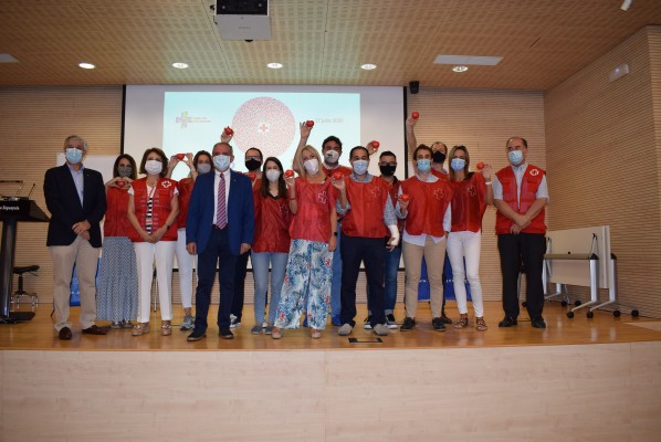 AEFA participa junto a su Forum en una jornada de voluntariado corporativo en Cruz Roja