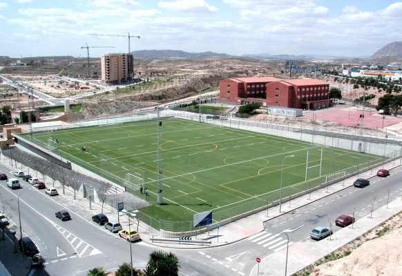 Alicante reducirá un 50% el gasto energético al renovar alumbrado en barrios y pistas deportivas