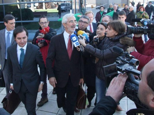 Presidente, consejero y la propia Escal UGS irán a juicio por un delito de hasta 9 años por el Castor