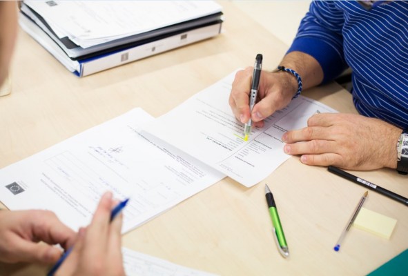 Los 'clubes de empleo' de Murcia proporcionan ordenadores e internet gratuitos a los desempleados