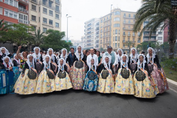 Las llamas de les Fogueres: tensión y malentendidos por el calendario escolar
