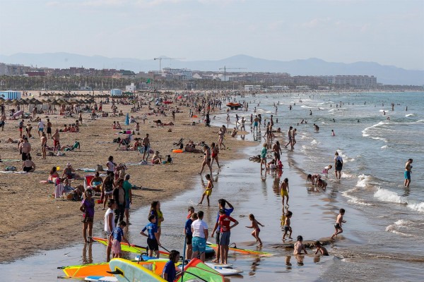 La Comunitat Valenciana tiene 15 brotes, dos de ellos afectan a 30 o más personas