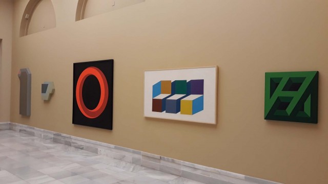 Fotografía de la abstracción geométrica valenciana: de Michavila a Yturralde