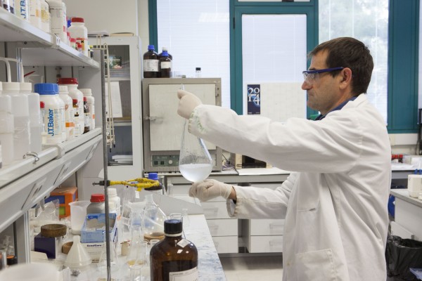Segunda fase de #SomUJIcontraCovid: en busca de financiación para el fármaco contra el virus  