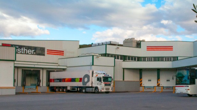 Aislados 25 trabajadores de Frutas Esther por un caso de covid-19