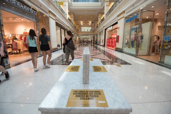El comercio de Alicante sufre caídas del 20% en ventas por el covid y teme cierres en septiembre