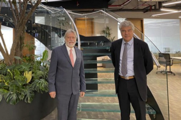 OHL aplaza la junta de bonistas y se dispara en bolsa