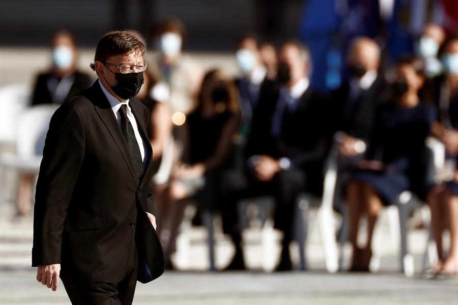 Ximo Puig en el Palacio Real Foto: RICARDO RUBIO (EP) - 