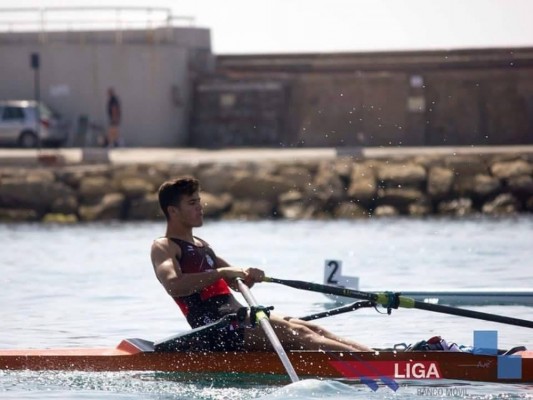 'A pie de podio', el podcast del Proyecto FER: el deporte todo lo cura