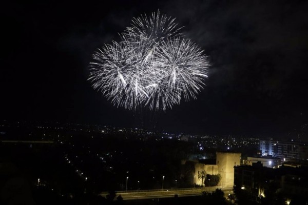 La Asociación de Amigos de la Nit de l’Albà
recuperará el castillo de 2019 y la
retransmitirá en Facebook