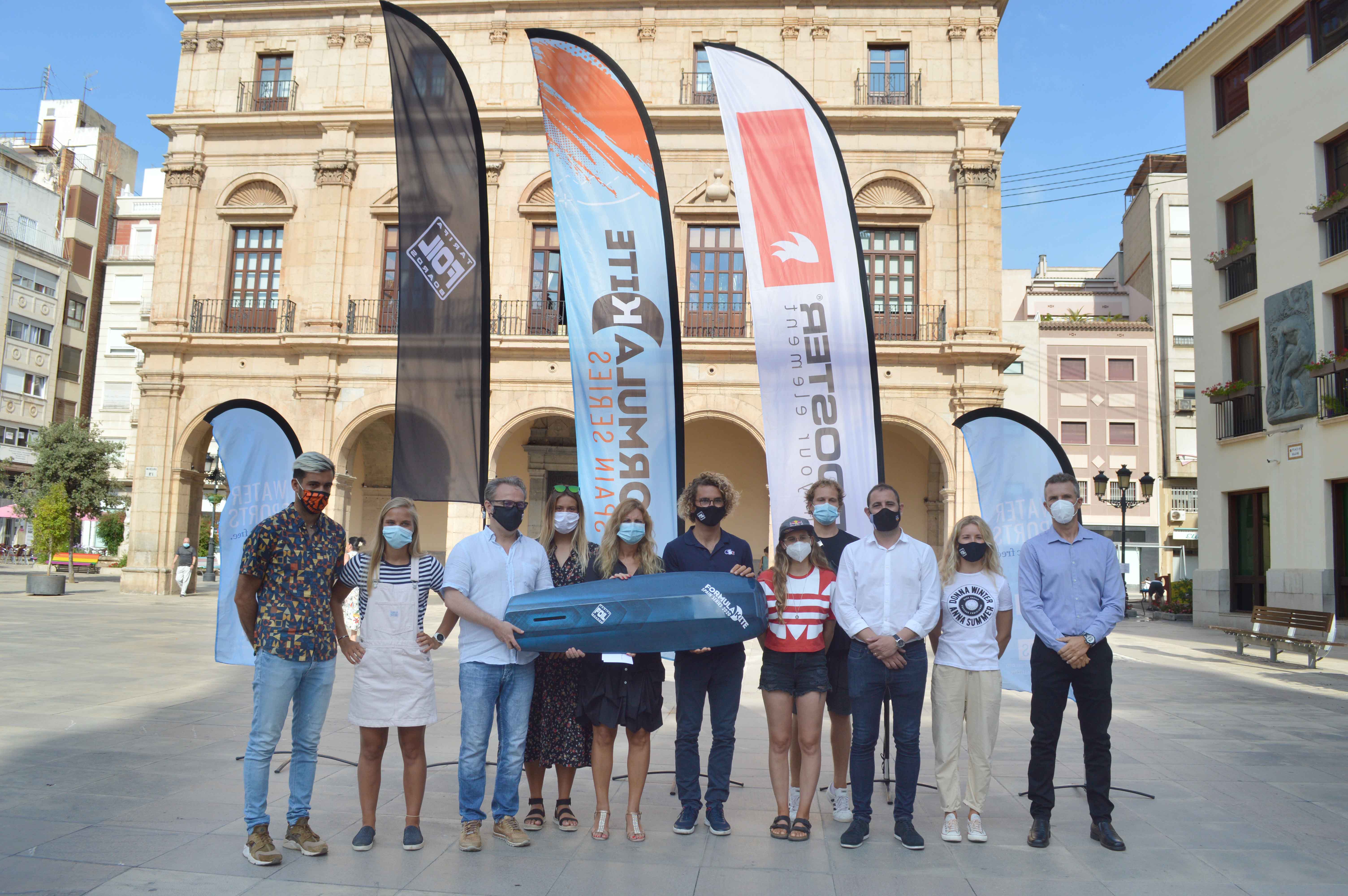  La élite del kitefoil mundial se da cita en el Gurugú con la Formula Kite Spain Series