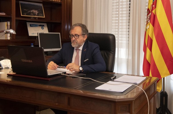 Diputación aboga por mejorar la fibra óptica en la provincia para hacer frente a la despoblación