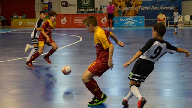 La Federación Murciana aplica la regla pasarela para que nadie se quede sin jugar
