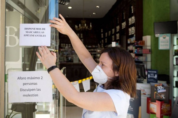 Los ayuntamientos de Cartagena y Lorca se suman al uso obligatorio de la mascarilla