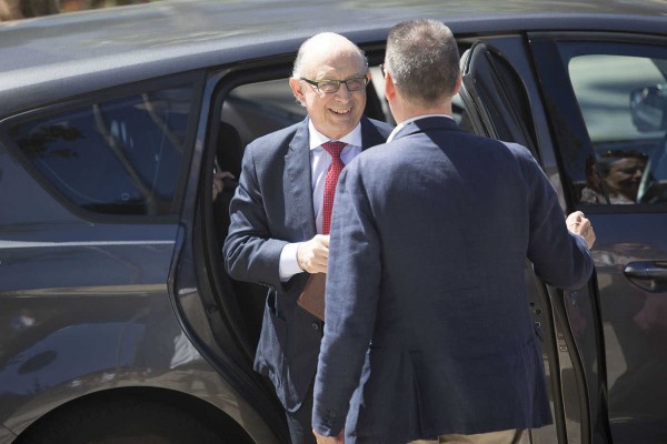 Montoro debe pagar