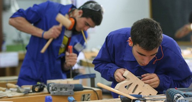 Abiertas las ayudas de hasta 6.000 euros para convertir en fijos contratos de formación