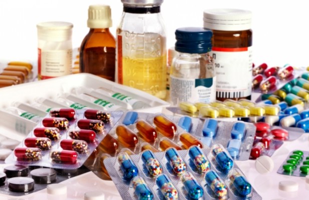 La mitad de los ancianos toma 9 medicamentos al día de media