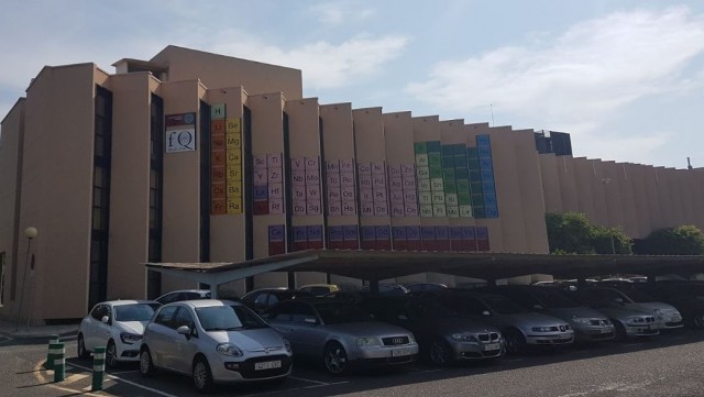 Desalojan el edificio Rector Soler por un positivo de un trabajador de la UMU