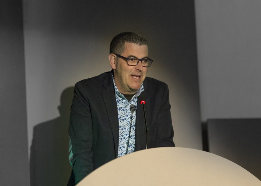 El presidente de la Asociación de Diseñadores de la Comunitat Valenciana (ADCV), Ángel Martínez - 