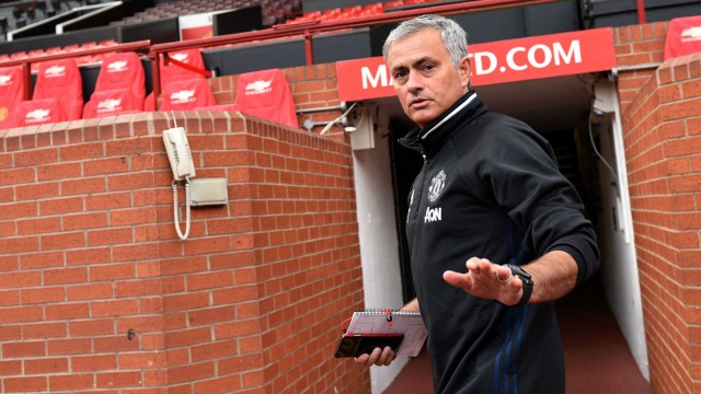Mourinho asegura que siempre escoge equipos 