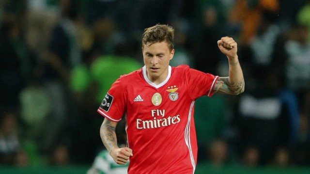 El Manchester United llega a un acuerdo con el Benfica para el fichaje de Lindelof
