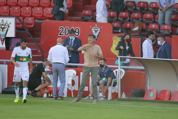 El Elche dispone por primera vez de seis días para preparar próximo partido

