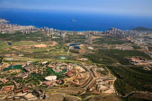 Las parcelas a subasta del área de Terra Mítica salvan el parque tecnológico