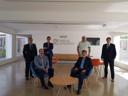 Florida Universitària firma un convenio con Caixa Popular para financiar los estudios de Grados, Másters y Posgrados