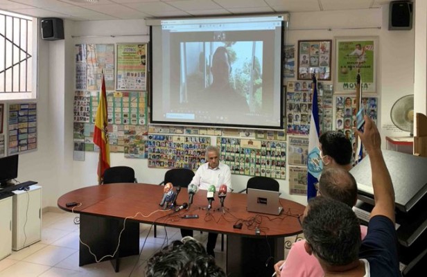 García, tras cambiar de plan y tomar el Águilas: 