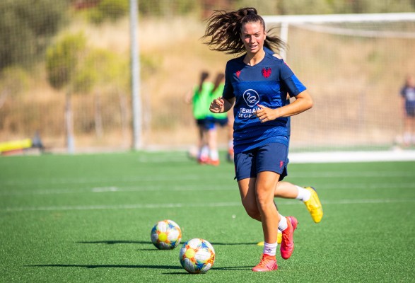 Silvia Lloris, joven de El Palmar de 16 años e internacional sub-17, ficha por el Levante 