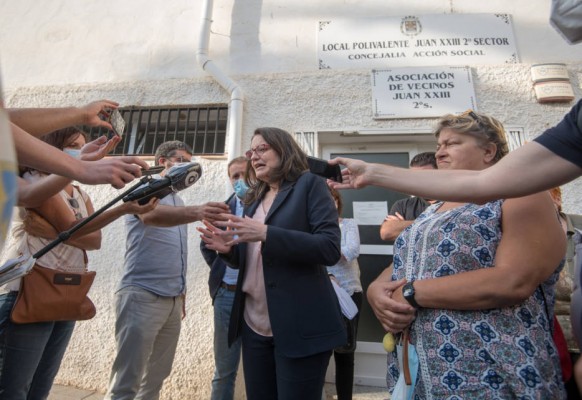Oltra aborda la integración en la Zona Norte tras derivar 900.000 euros en ayudas a Alicante