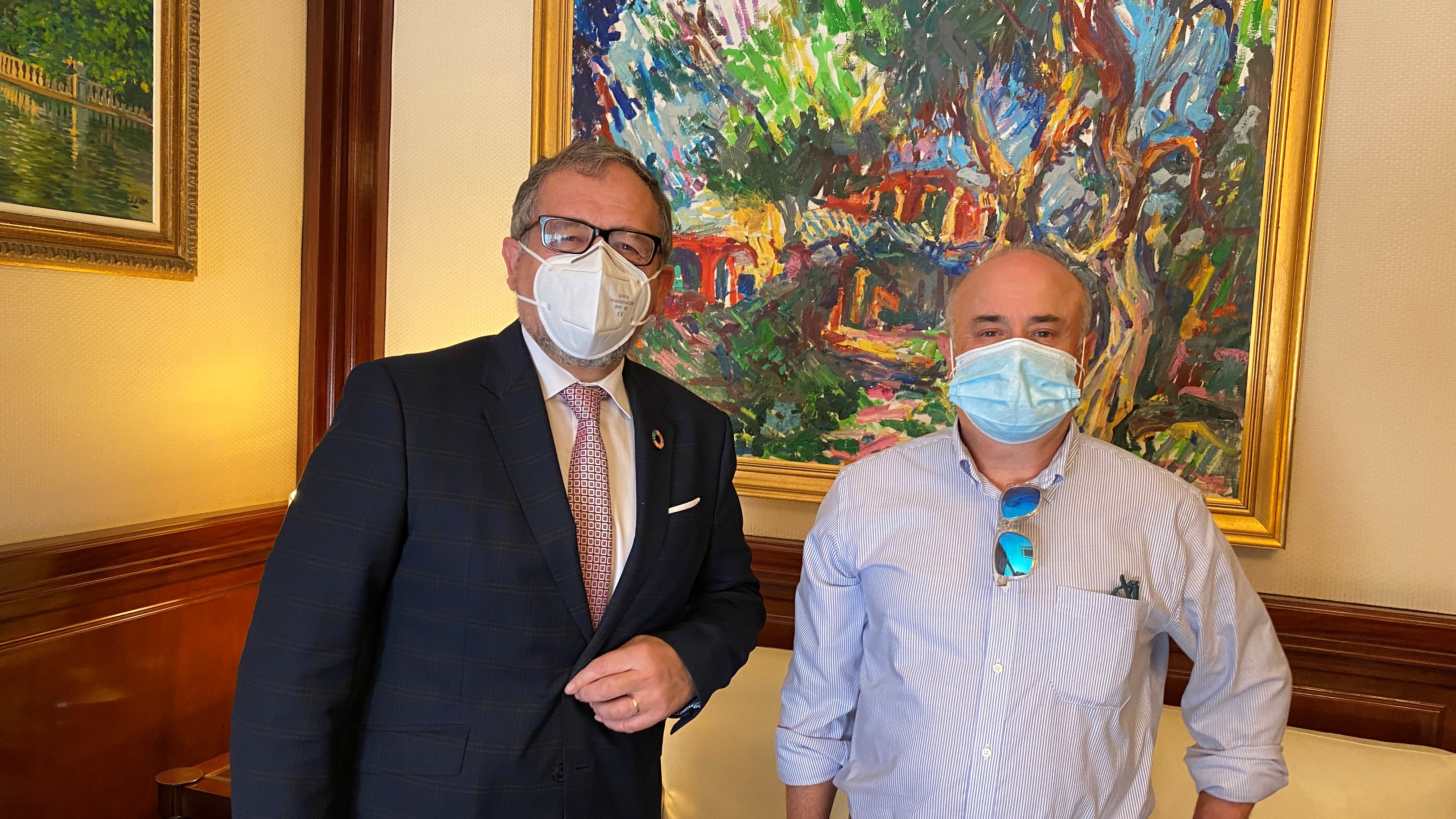 El presidente de la Diputación se suma a un acto en defensa del derecho civil valenciano en el Congreso