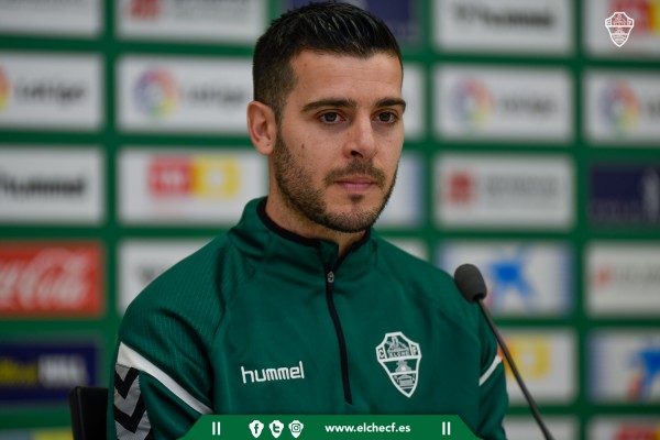 Víctor y Fidel coinciden en que el Elche mantiene el sueño del ascenso