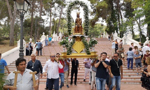 Misa, procesión y el concierto de La Lira para celebrar la Festa del Termet de Vila-real 