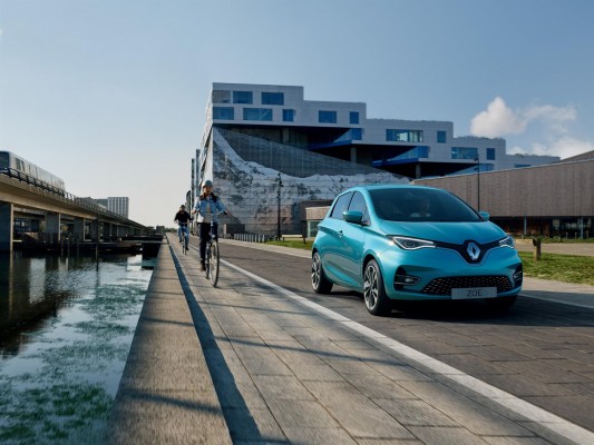 Renault registra un récord de pedidos en Europa del eléctrico ZOE en junio, con 11.158 unidades