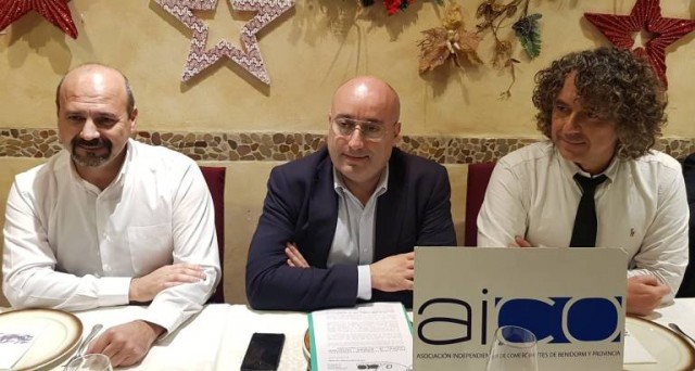 Los comerciantes de Benidorm lanzan un mensaje de socorro a los políticos