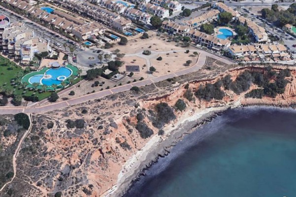 Orihuela aprueba en una semana la legalización de las obras de 151 viviendas que carecían de licencia