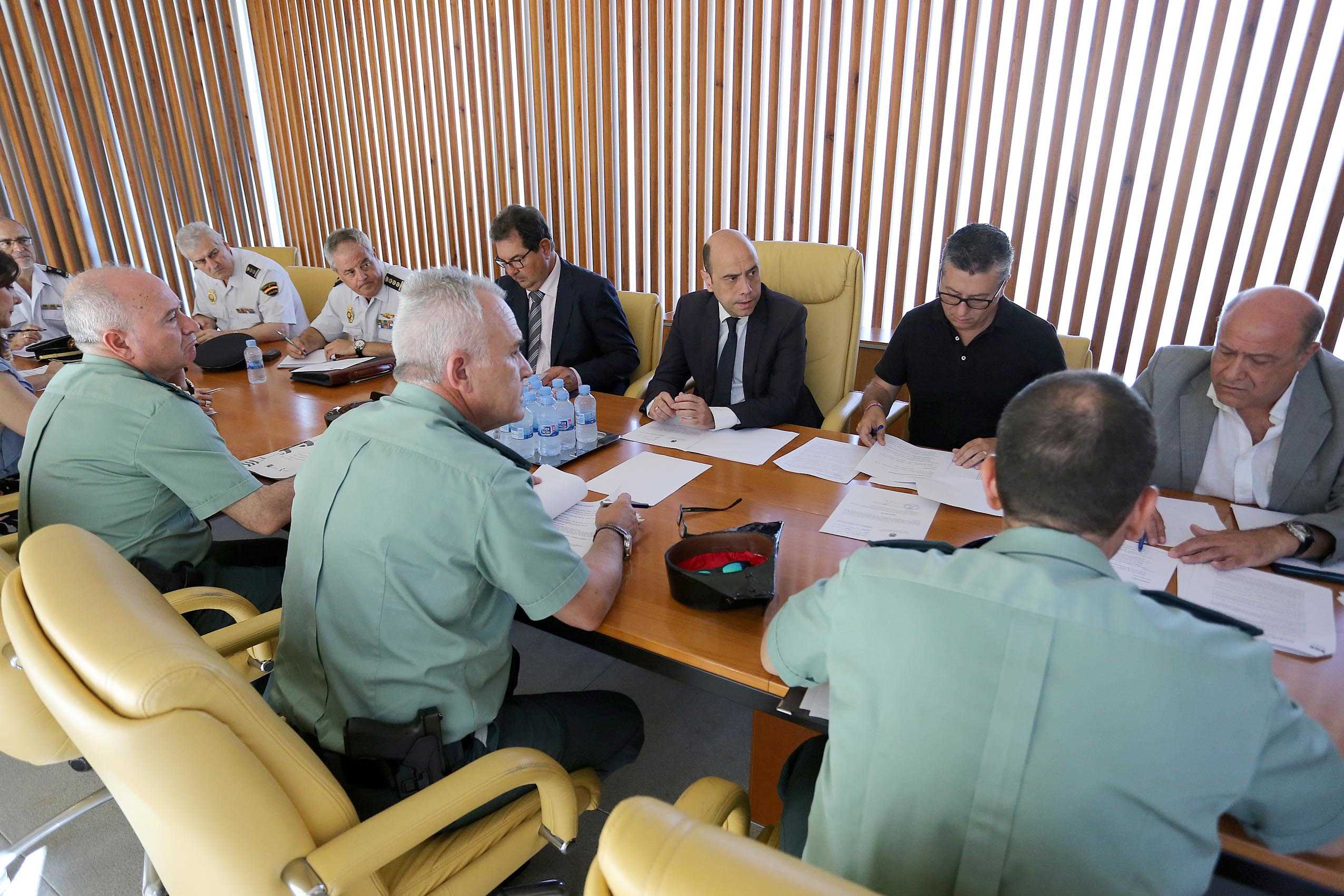Alicante y Subdelegación crean una comisión para agilizar la coordinación entre cuerpos de seguridad