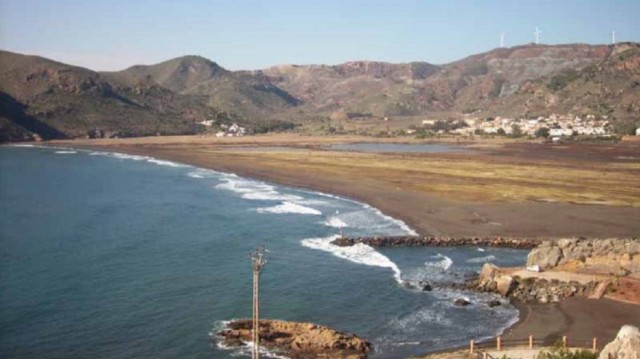 La bahía de Portmán y el Mar Menor vuelven a recibir las ‘banderas negras’ de Ecologistas en Acción
