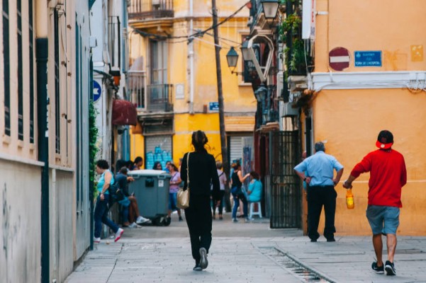 Los conflictos vecinales subieron un 82 % en València durante el estado de alarma

